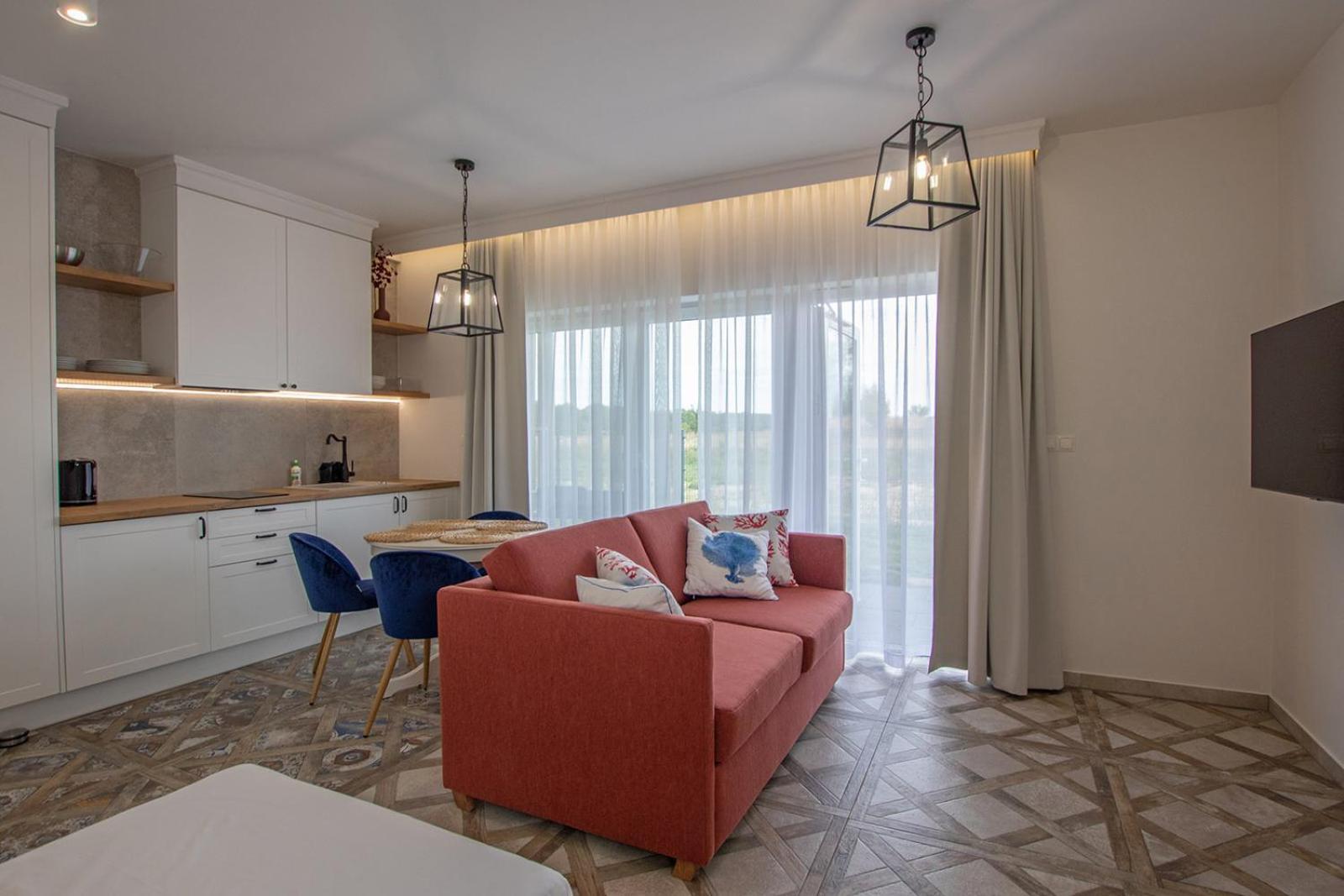 Portamenty Apartman Chłopy Kültér fotó